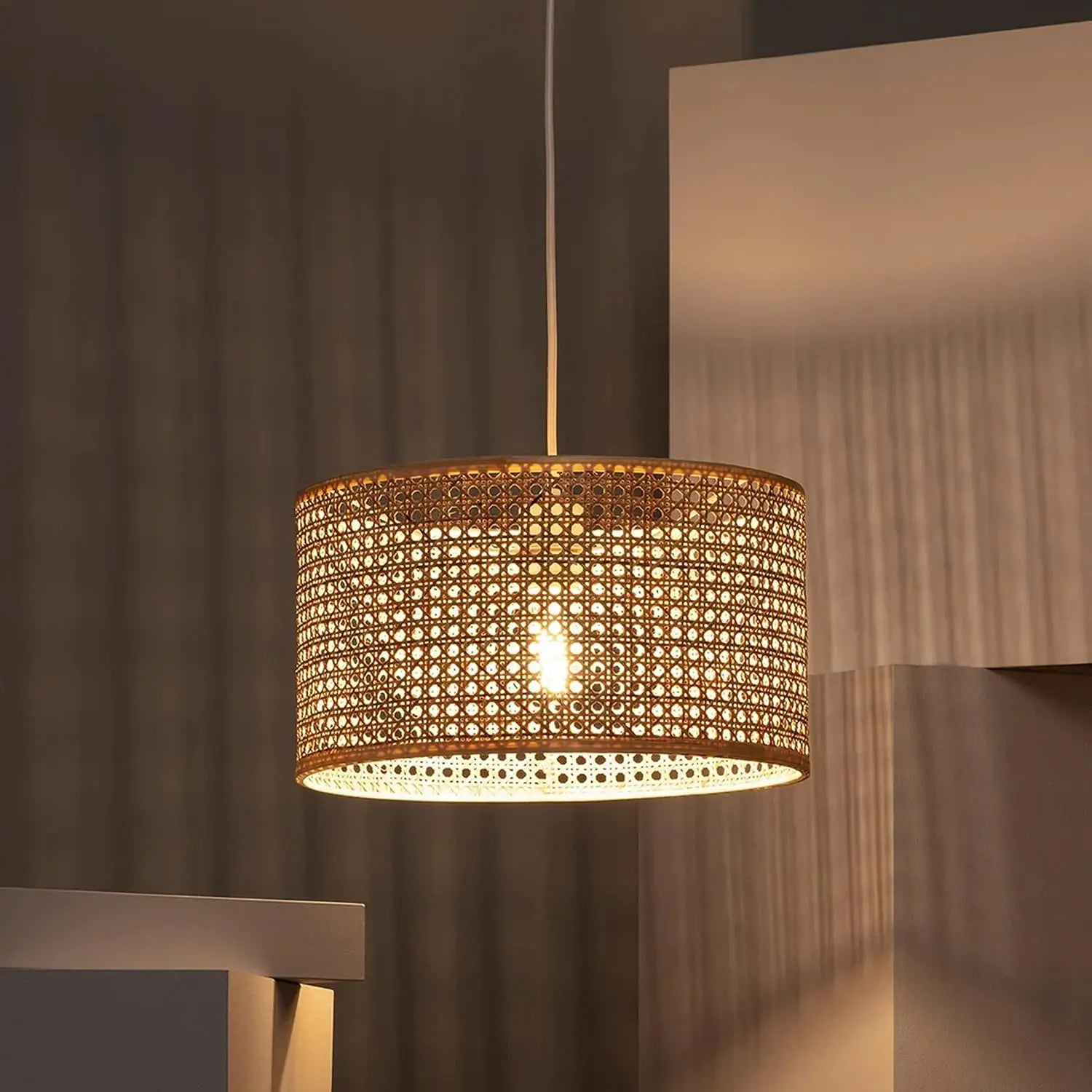 Rattan Webbing Hanging Lamp Akway