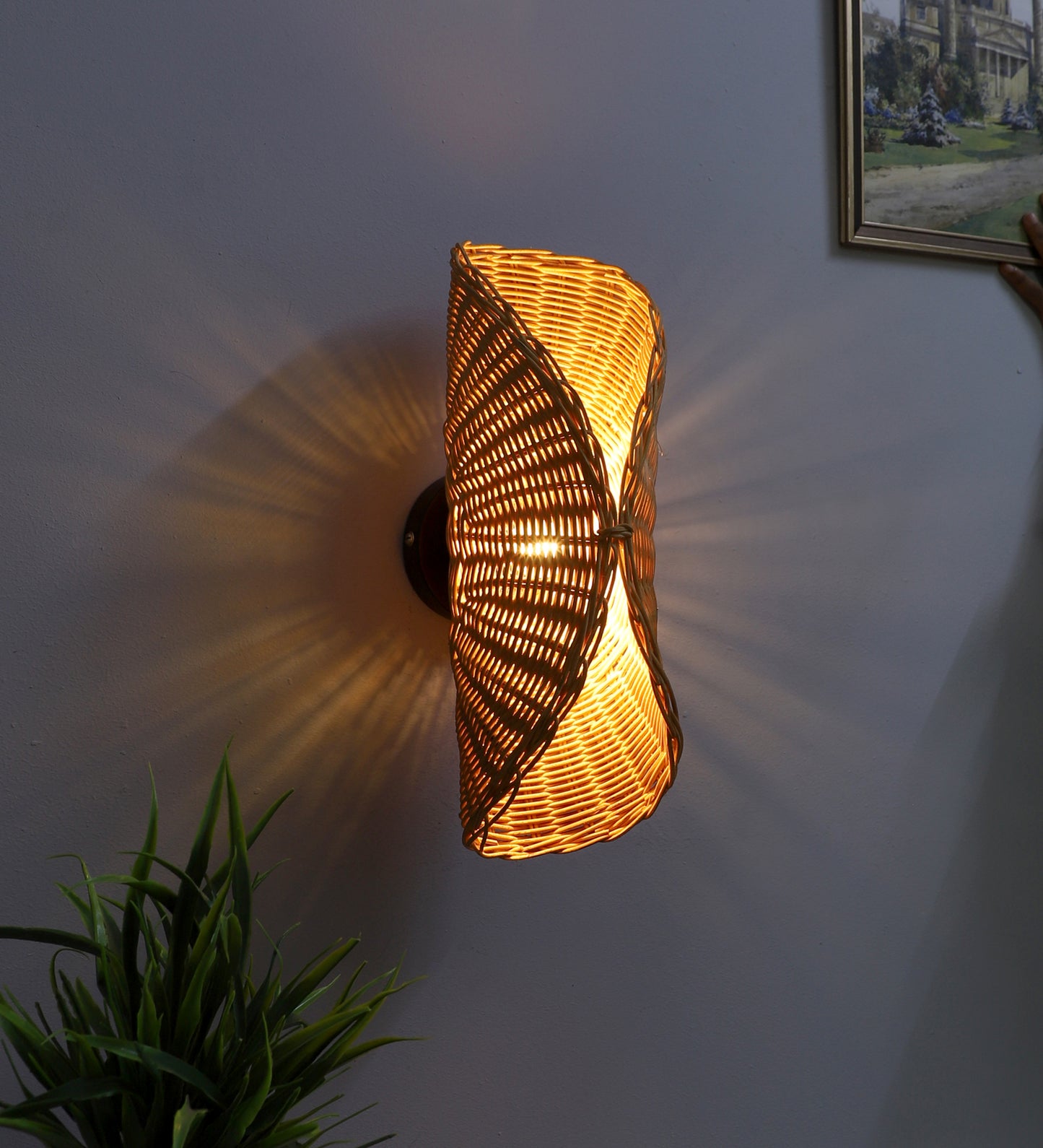 Rattan Wall Lamp For Living Room | Rattan Wall Light - Lavanya - Akway