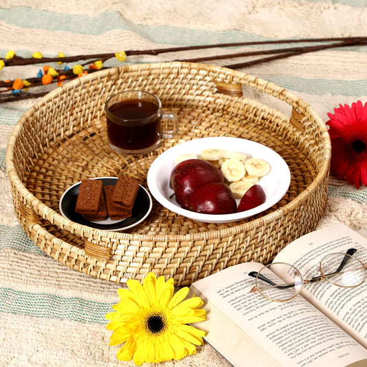 AKWAY Round Wicker Basket | Round Tray Wooden Serving Tray for Home | Serving Tray for Party Guests | Round Platter with Handles Diwali or Deepawali Gifts (15W x 15L x 3H inch)(Beige) - Akway